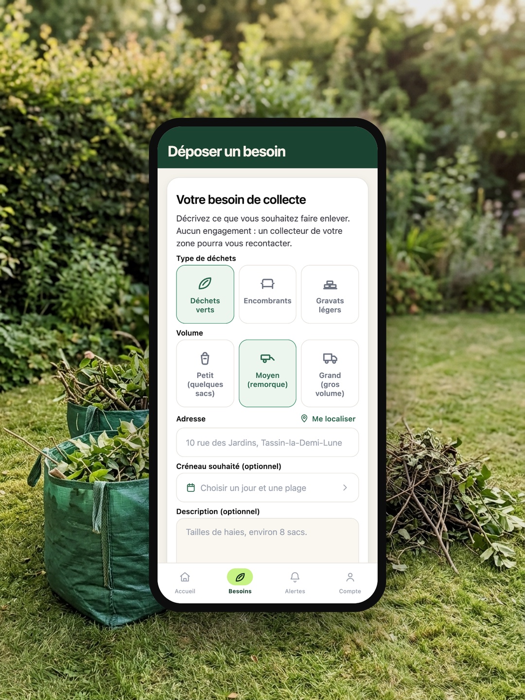 L'application Releeve : un particulier dépose une demande de collecte de déchets verts depuis son jardin